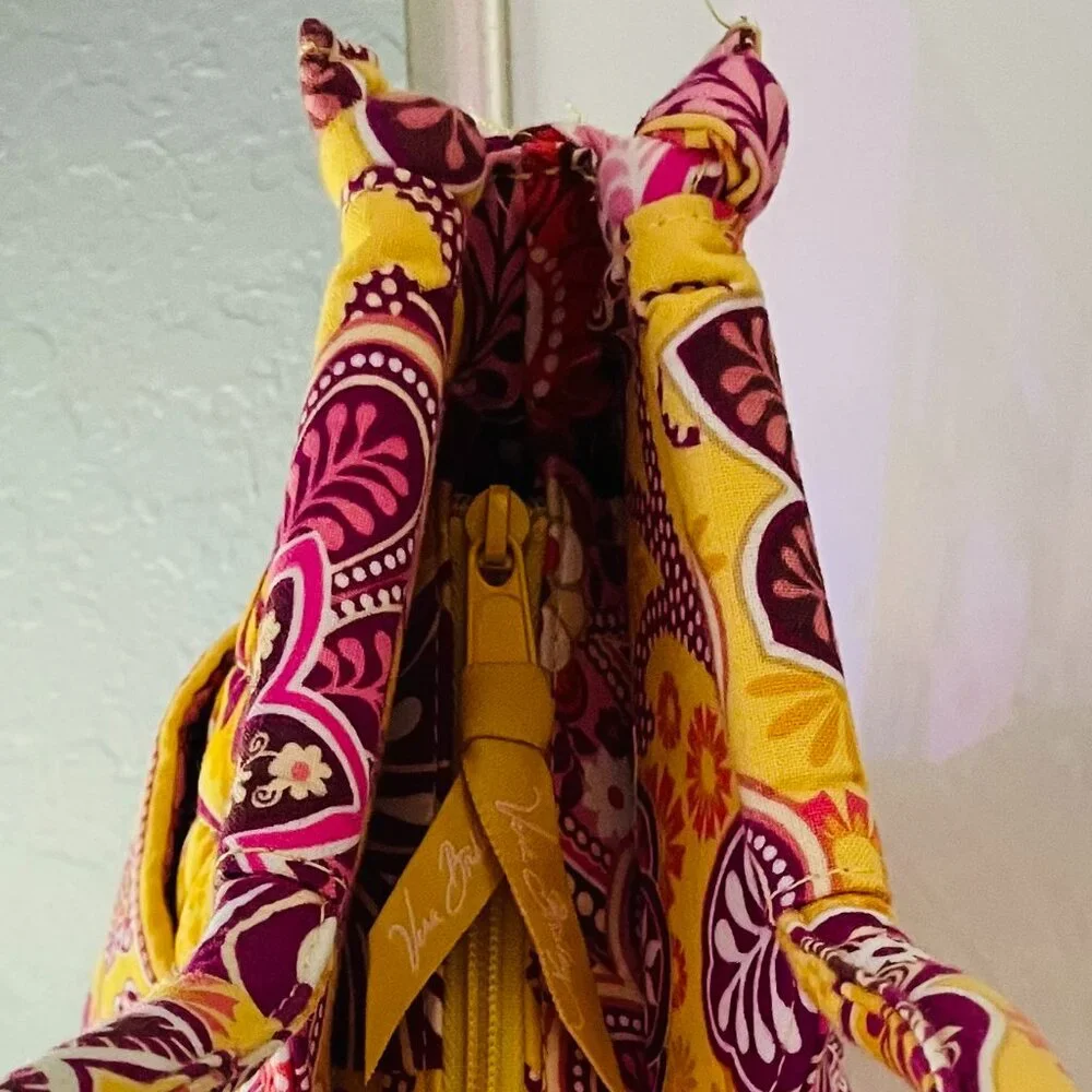 Vera Bradley Gabby Bag Bali Gold Quilted Floral Tote Retired Print - Picture 6 of 9